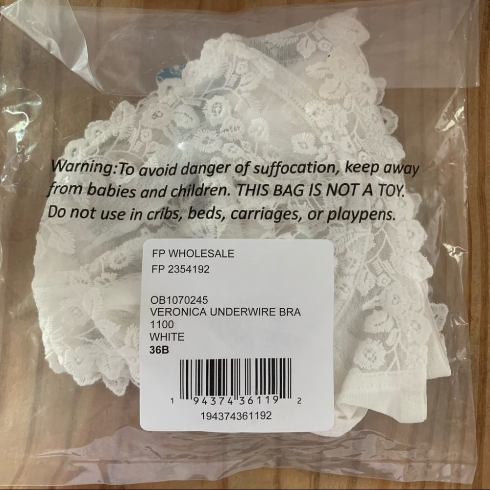 Free People White Sheer Lace Bra 36B 36C Sexy Intimate Lingerie - Picture 3 of 10